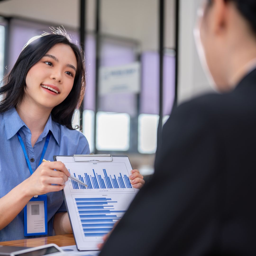 target sales awal tahun sering tidak tercapai pada tim sales dan marketing