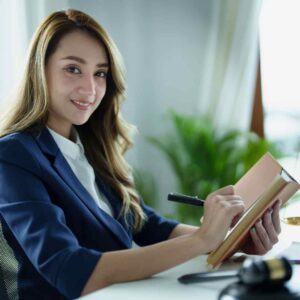 Hukum Investasi Sering Dianggap Formalitas Padahal Dampaknya ke Arus Modal