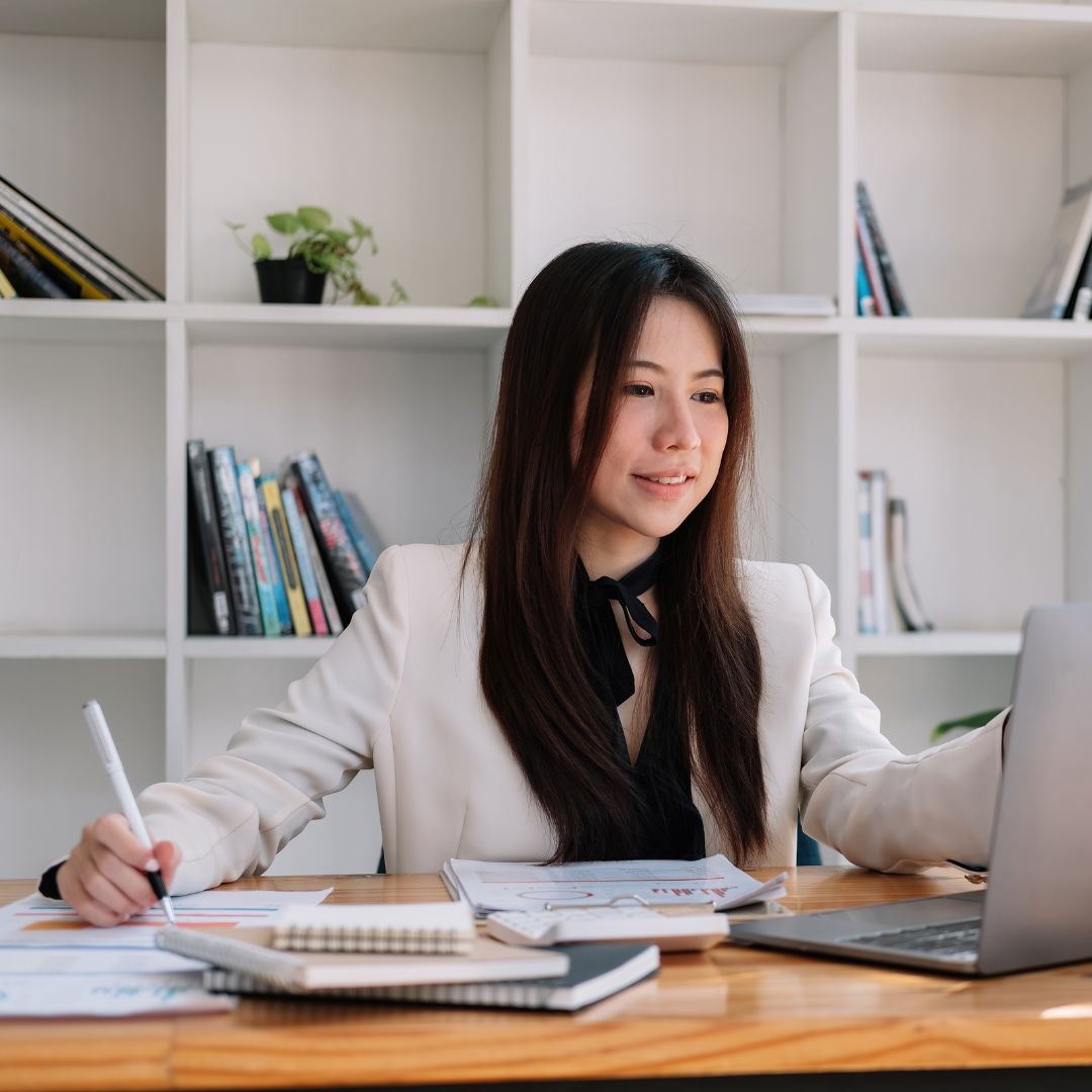 Laporan Keuangan Perusahaan Jasa